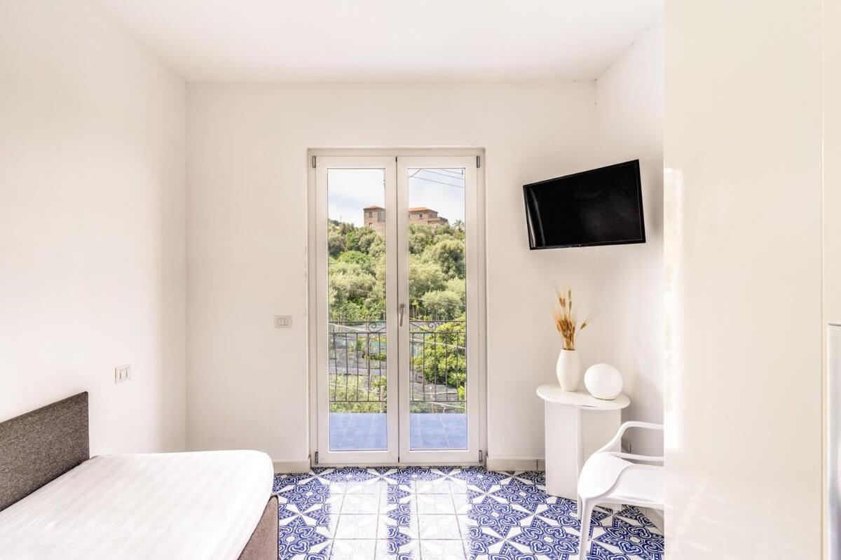 Nenni Appartement Sorrento Buitenkant foto